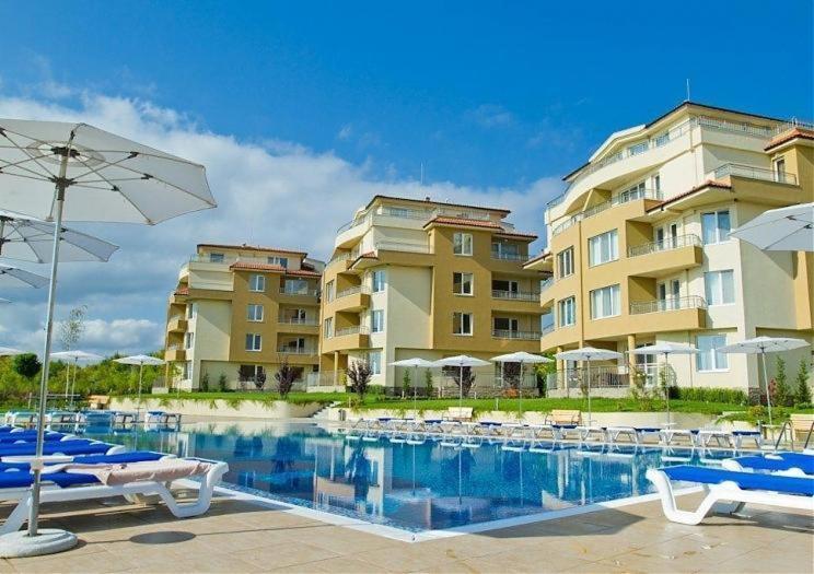Аппартамент Pines Beach Resort Byala  Εξωτερικό φωτογραφία