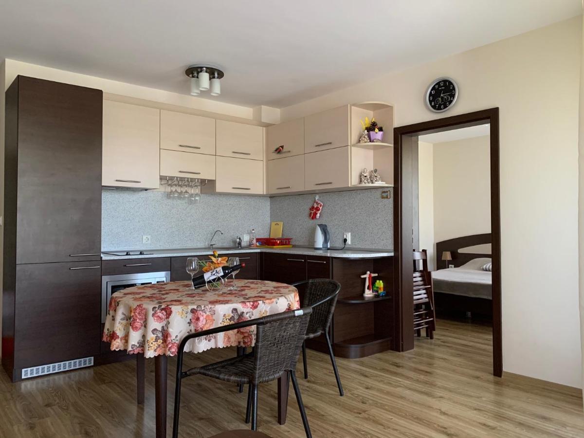 Аппартамент Pines Beach Resort Byala  Εξωτερικό φωτογραφία